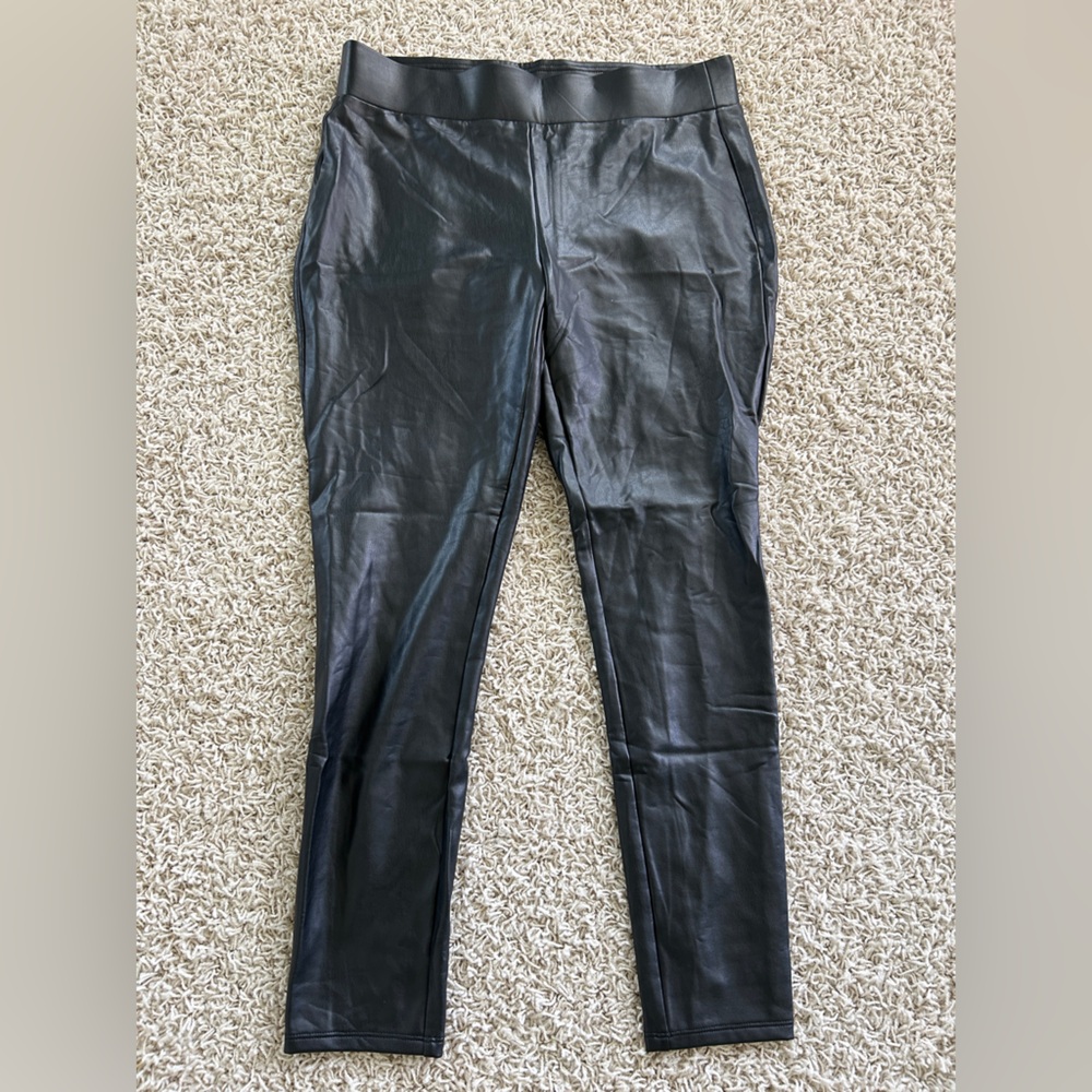NWT LOFT Women’s Medium Black Faux Leather Leggings